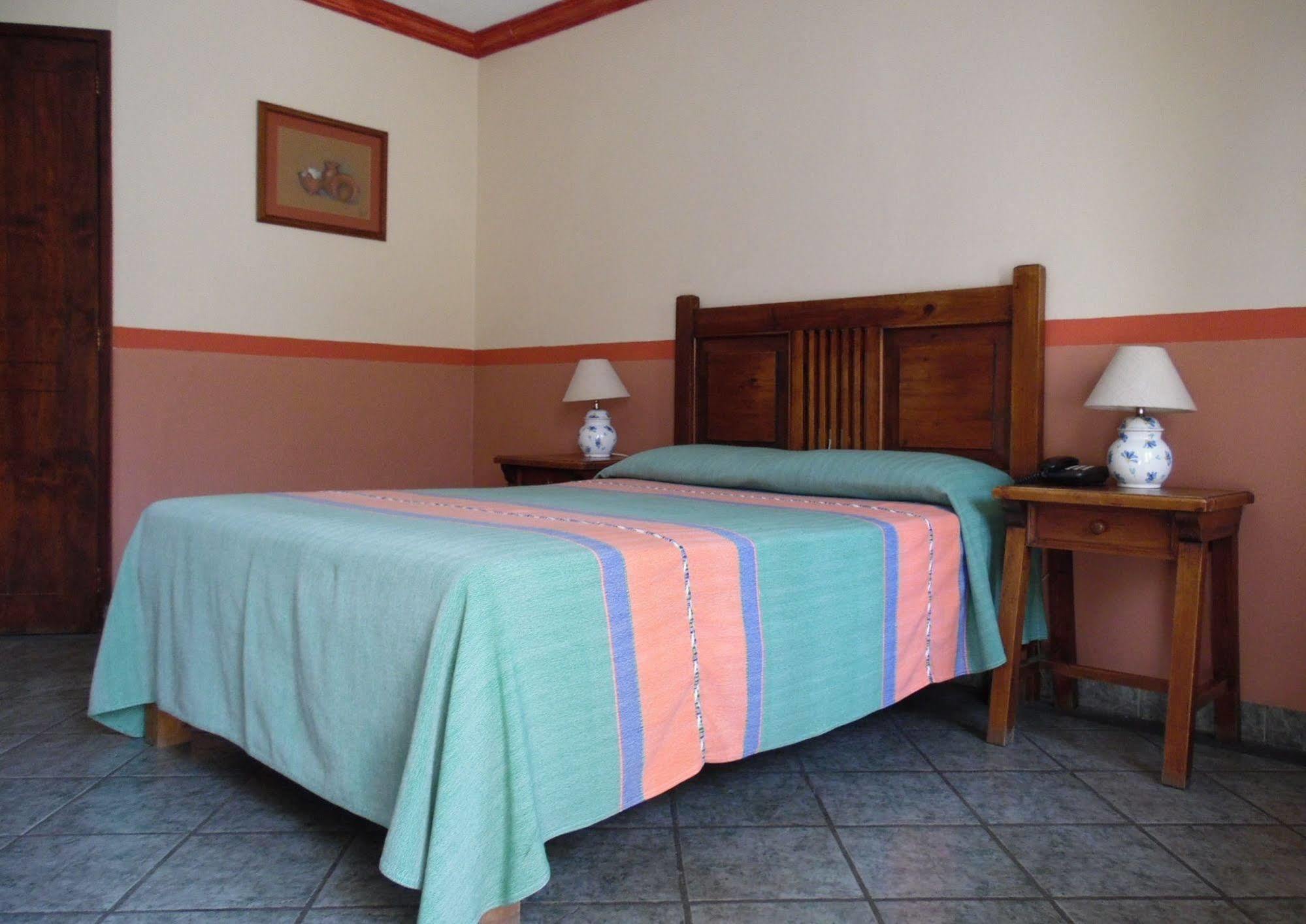 Hotel Posada San Jeronimo Коатепек Экстерьер фото
